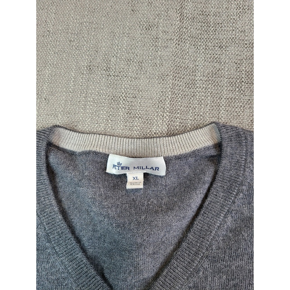Peter Millar Sweater Men (XL) Gray Merino Wool Silk Blend V Neck Golf Pullover - Picture 6 of 7